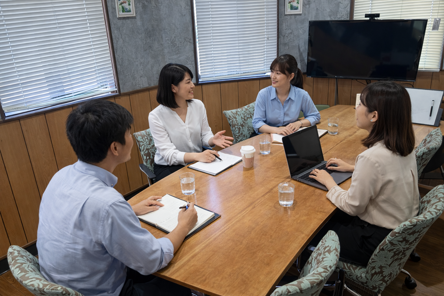 働く雰囲気（チーム写真）